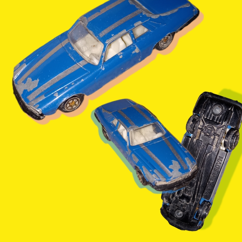 1980 Jaguar Blue And Silver Diecast 1:64 - Sold As Is
